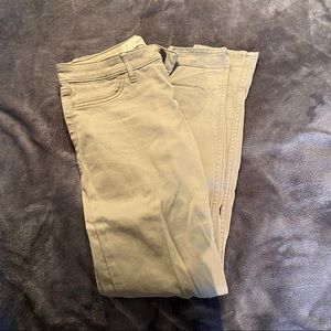 Khaki jeans